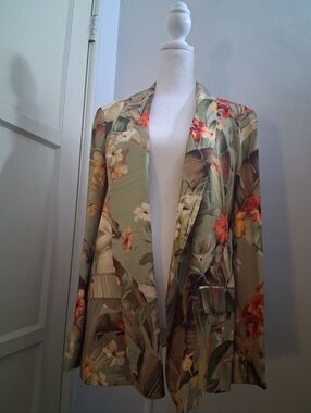 ZARA PRINTED SILKY LINED BLAZER SZ L 18$